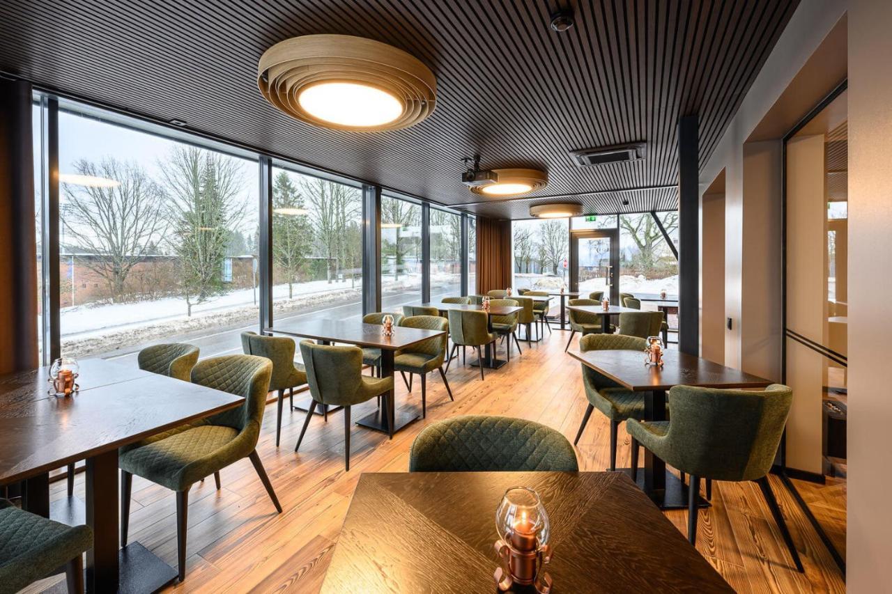 Ugandi Hotel Otepää Buitenkant foto