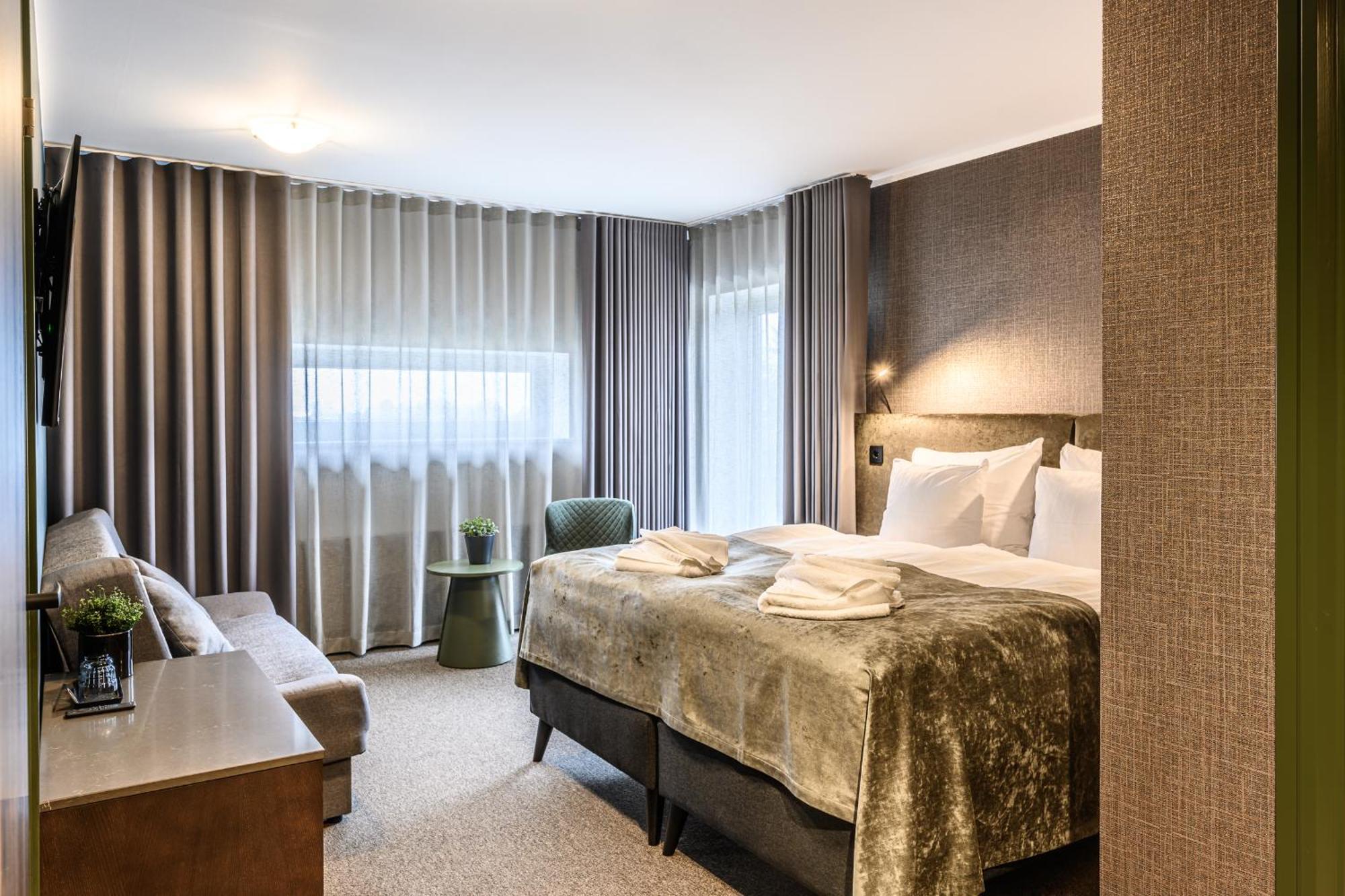 Ugandi Hotel Otepää Buitenkant foto